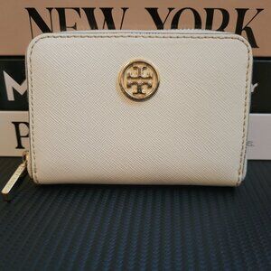 Tory Burch Small Cream Wallet